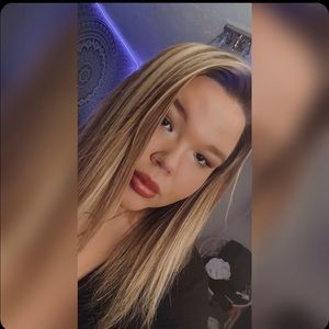 Meet your Posher, Destiny